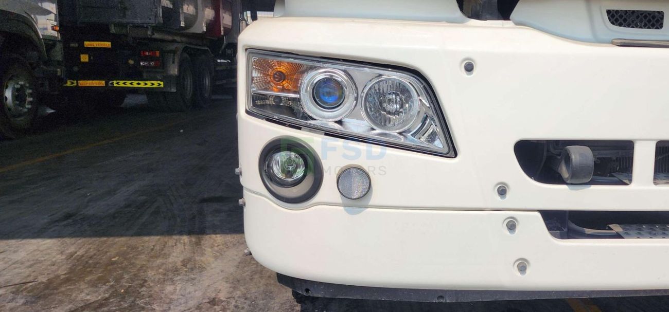 تاتا بريما Tata Prima 4440 Tractor Head 4x2, 44T GCW, 400 HP