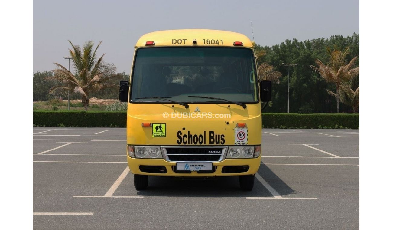 Mitsubishi Rosa SCHOOL BUS 2016 | PRICE DROP | 32 SEATS DIESEL - M/T| LOW MILEAGE | EXCELLENT CONDITION | GCC SPECS