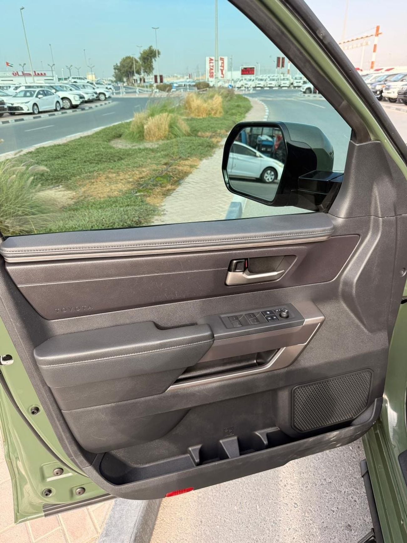 تويوتا تاندرا SR5 Premium 360 camera full option 2022