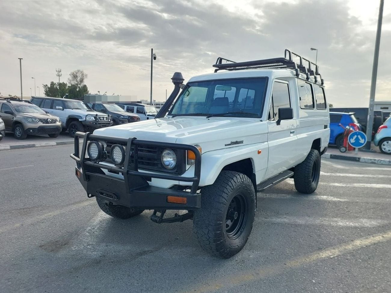 Toyota Land Cruiser TOYOTA LAND CRUISER HARDTOP SUV RHD 1998 MODEL 4.2 L DIESEL MANUAL(PM16921)