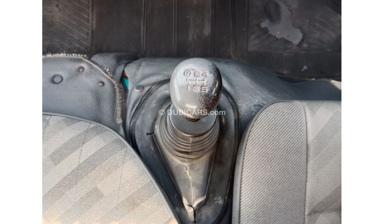 Toyota Dyna TOYOTA DYNA TRUCK RIGHT HAND DRIVE (PM1235)