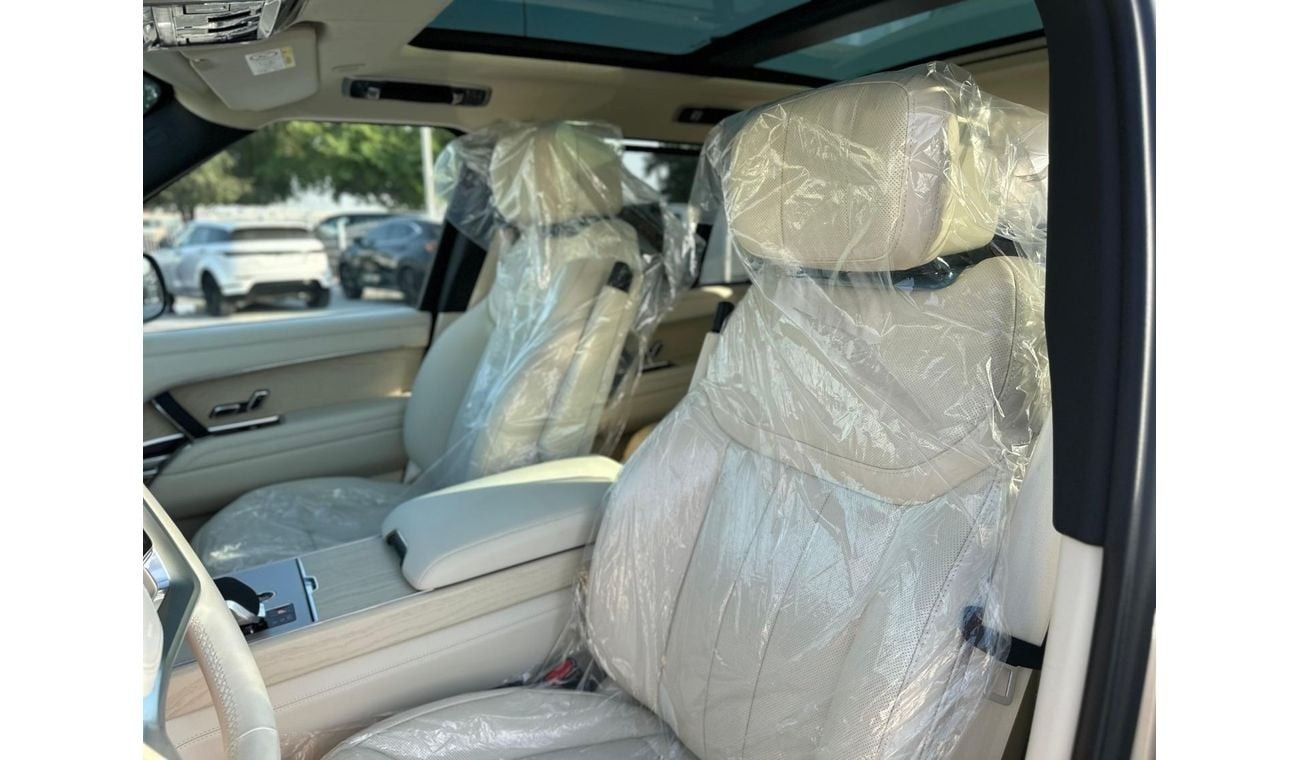 Land Rover Range Rover Autobiography P530 4.4L 4.4L Brand New SWB Autobiography P530 European spec