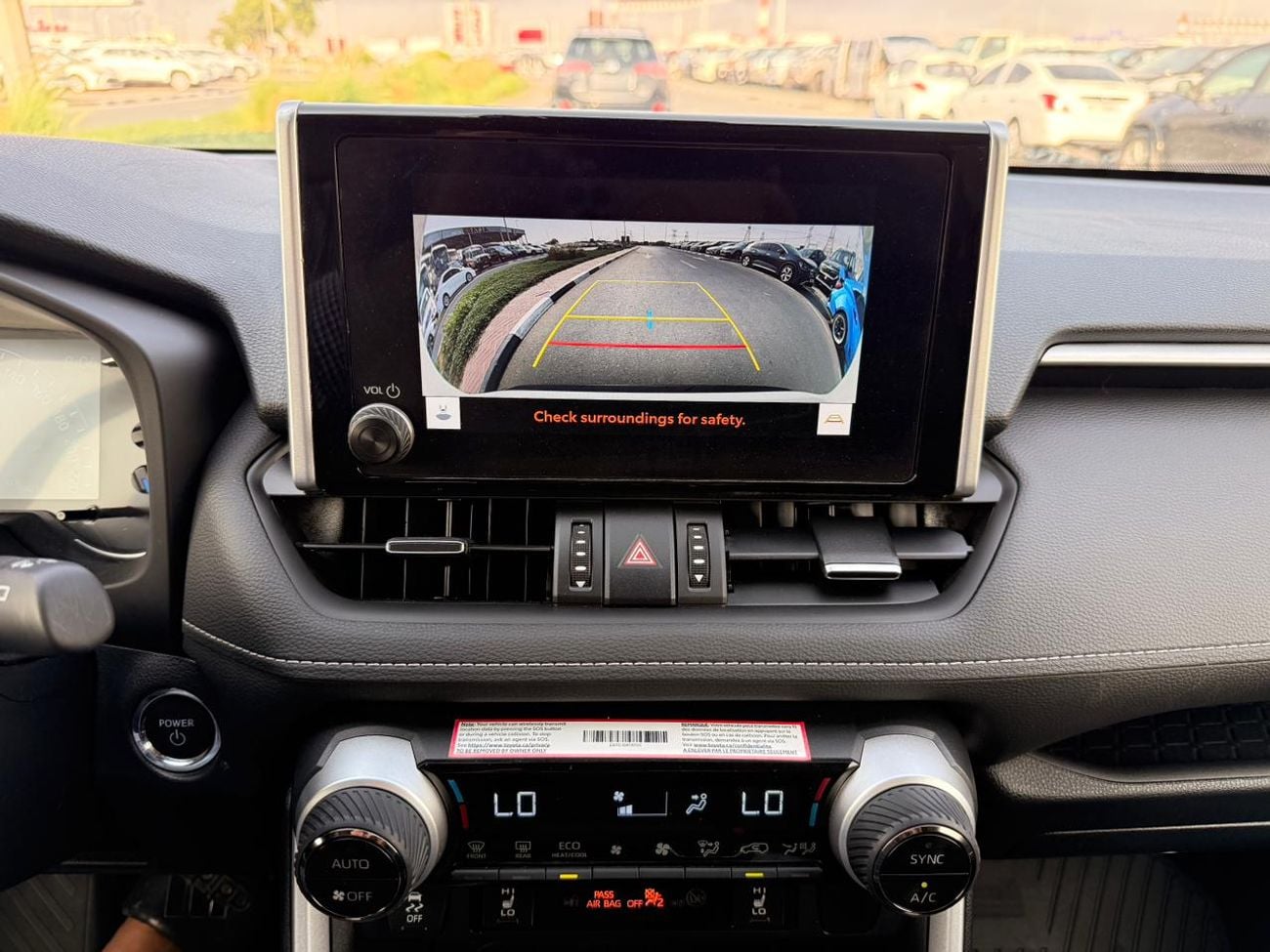 تويوتا راف ٤ Hybrid XLE AWD premium Full option | sunroof, leather seats, push start