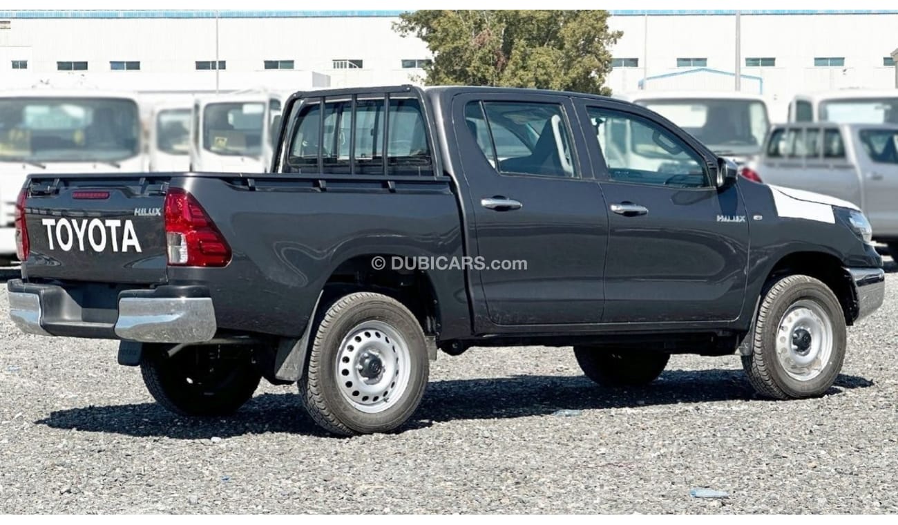 Toyota Hilux 2.4L DC 4WD MT(EXPORT ONLY)