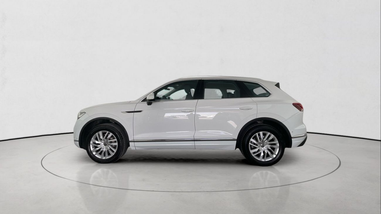 فولكس واجن طوارق Comfortline | upto AED 20,000 Ramadan Discount | شامل الضمان | 0 ﺪﻔﻋﺓ ﺃﻮﻟﻯ