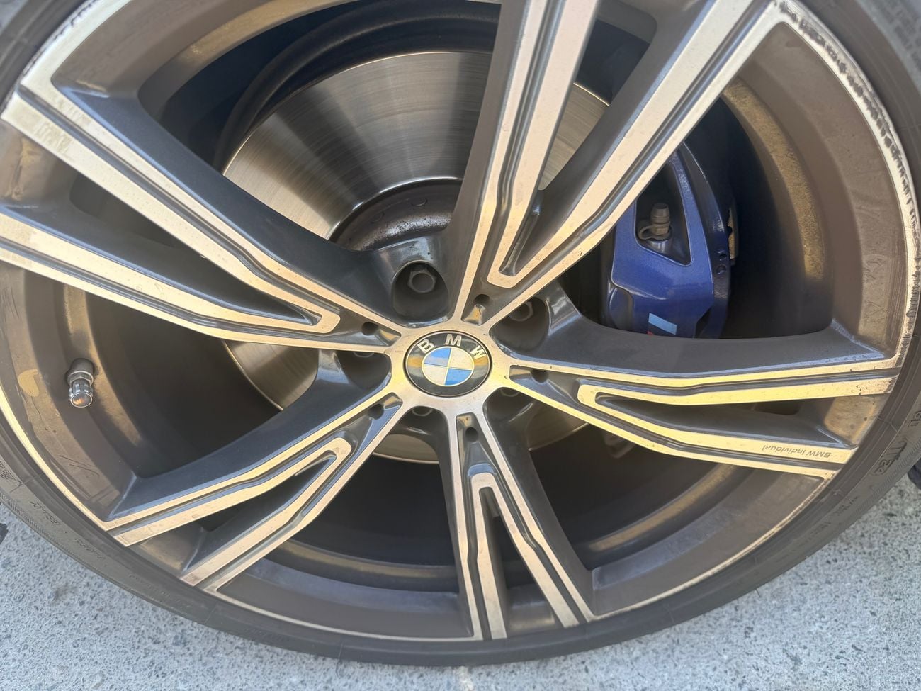 BMW 330i M SPORT PREMIUM
