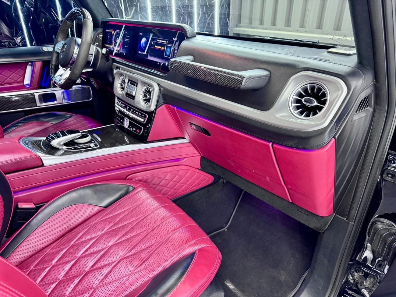 مرسيدس بنز G 63 AMG 4.0L,585hp,AMG SPEEDSHIFT TCT 9-speed