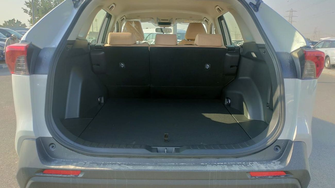 تويوتا راف ٤ LE 2.5L AWD 2023YM