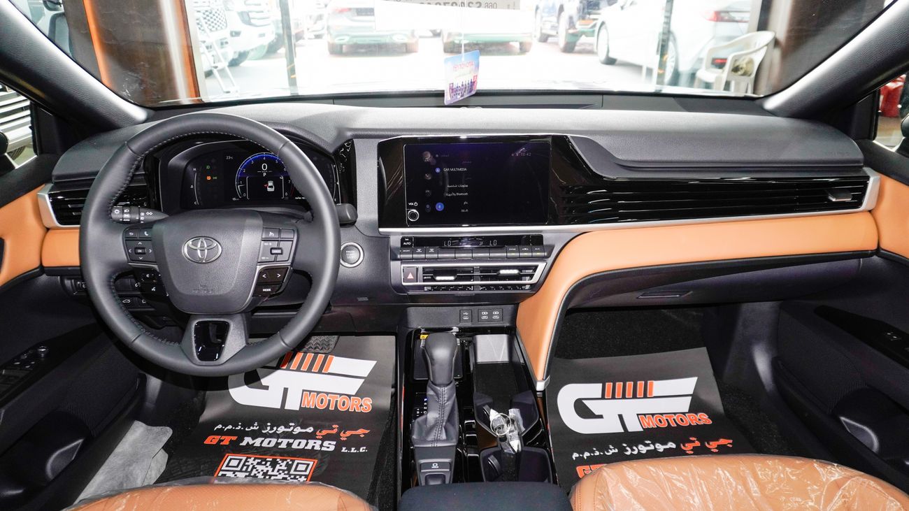 تويوتا كامري LE 2.5 L