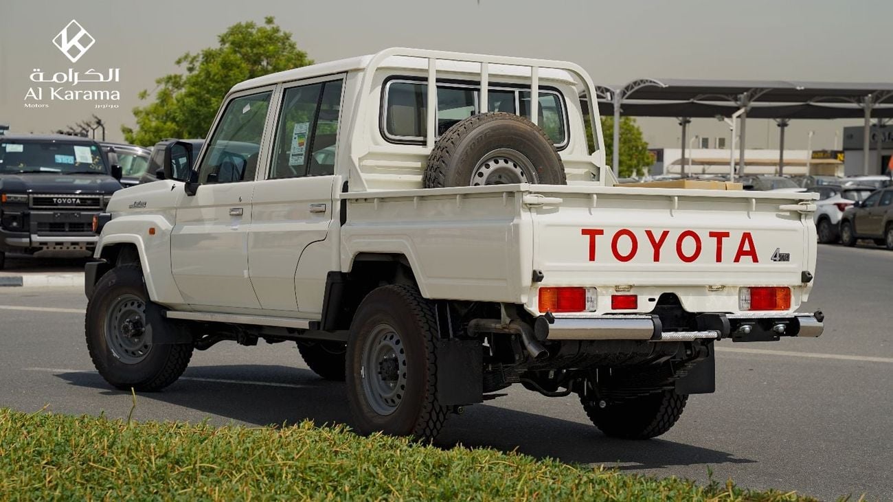 Toyota Land Cruiser Pick Up LC79 2.8L DC - Diesel Engine with Automatic Transmission - DIff Lock - PWR mirror and window - Touch Screen Media