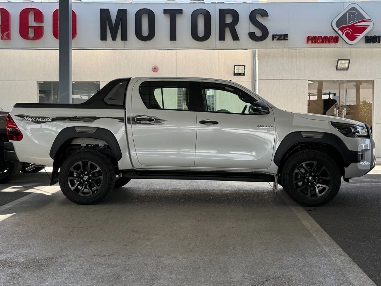 Toyota Hilux 2026 4.0 V6 **EXPORT ONLY**التصدير فقط خارج الخليج***