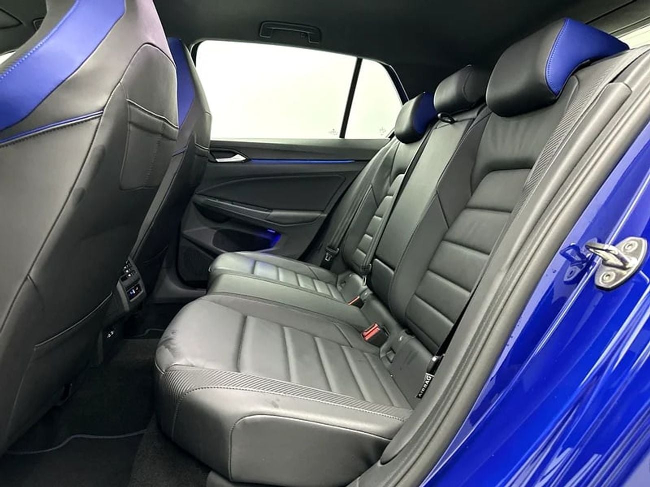 Volkswagen Golf R R 2.0L R