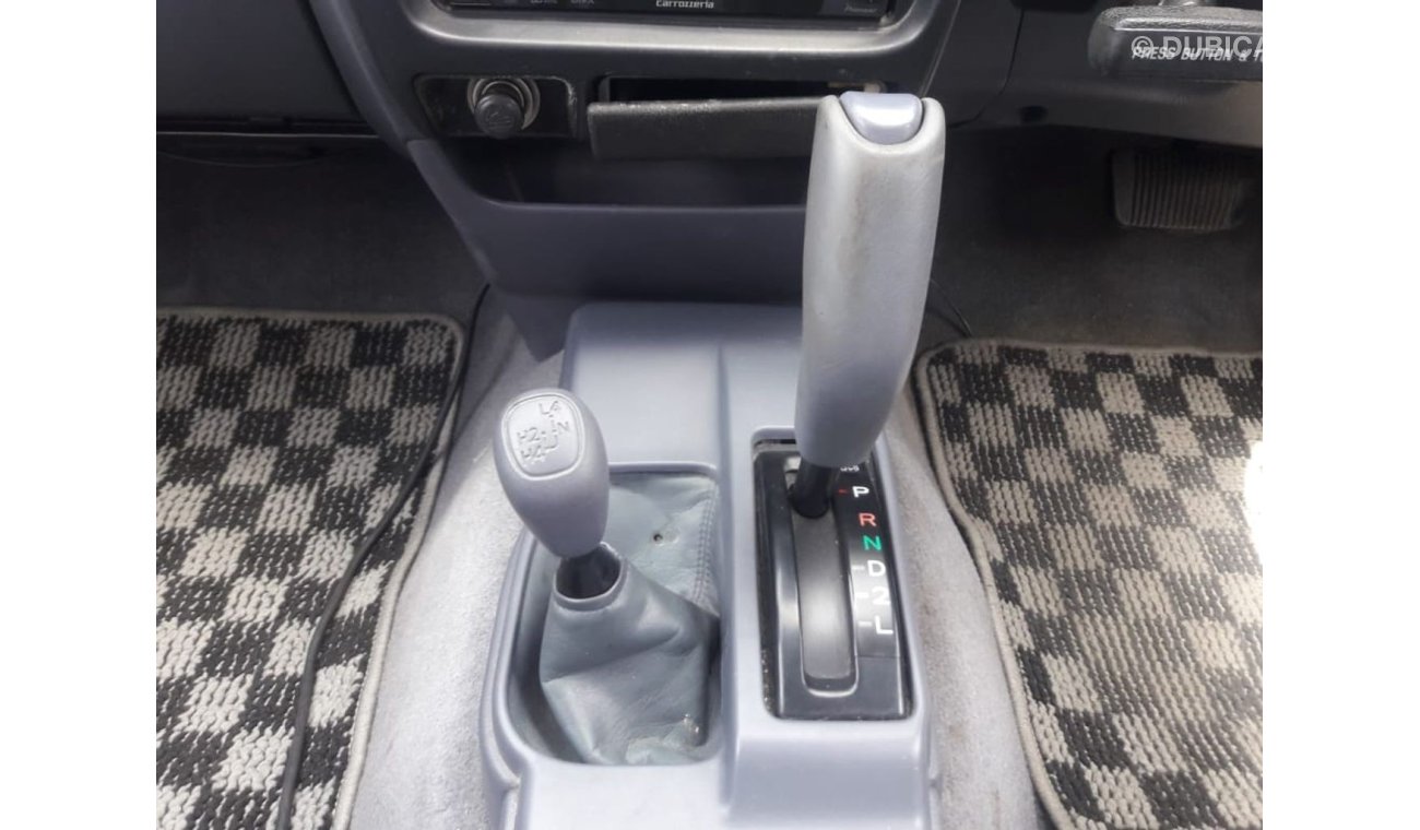 Toyota Hilux Hilux Pick up RIGHT HAND DRIVE (Stock no PM 304 )