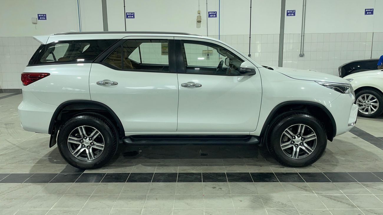 Toyota Fortuner 2023 EXR | AED 1368/Month | 0 DP | 30 Day Return | Warranty | Service History