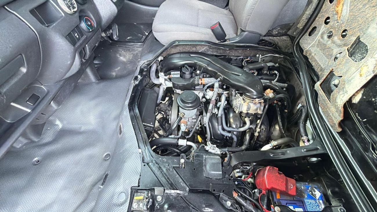 تويوتا هاياس 2017 | 2.7L PETROL | AUTOMATIC TRANSMISSION | RIGHT-HAND-DRIVE | 10 SEATERS | DIGITAL REAR VIEW MIRR