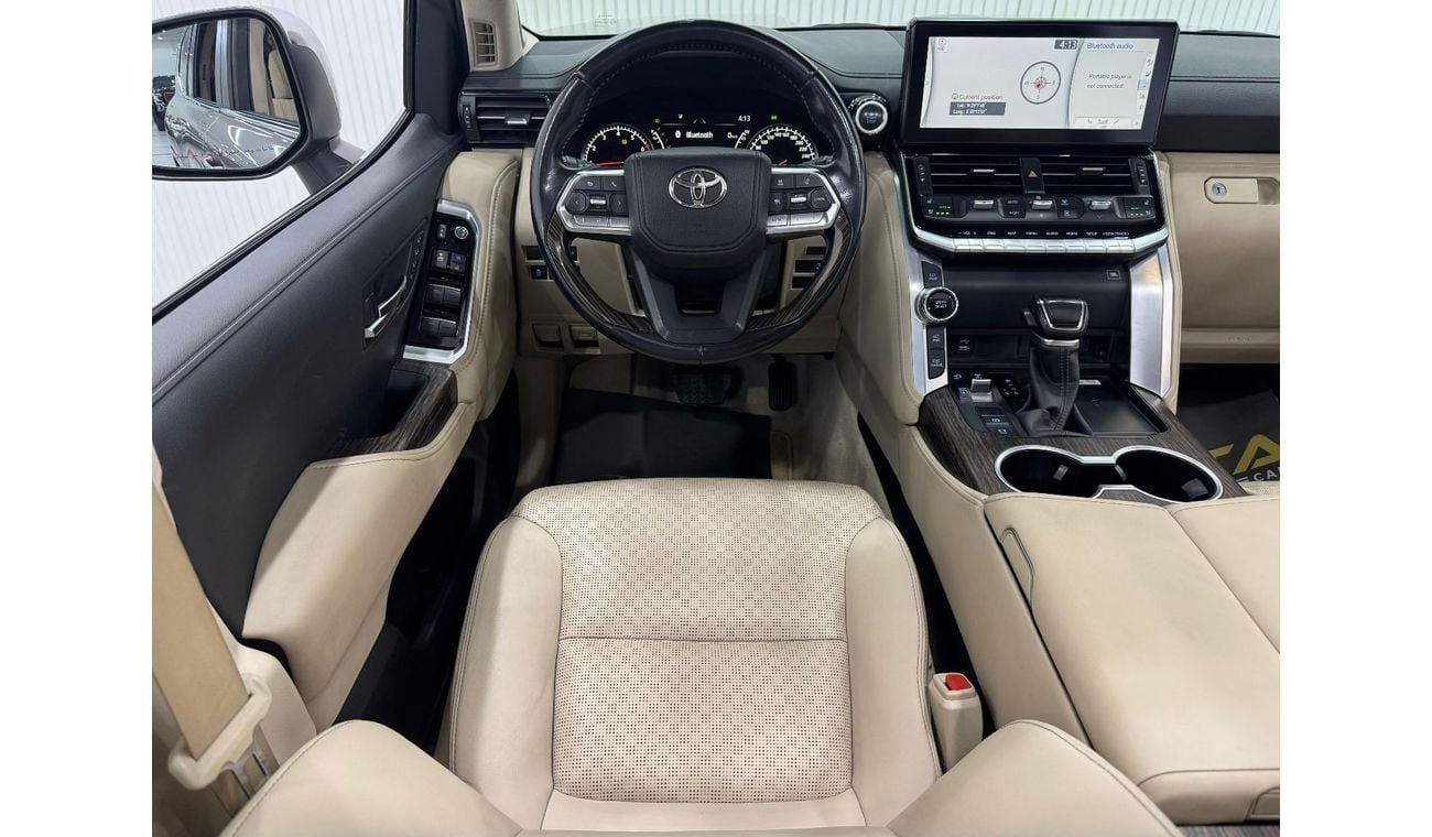 Toyota Land Cruiser VXR 4.0L 2022 Toyota Land Cruiser VXR 4.0, 2026 Toyota Warranty, Fully Loaded, 7 Seater, GCC
