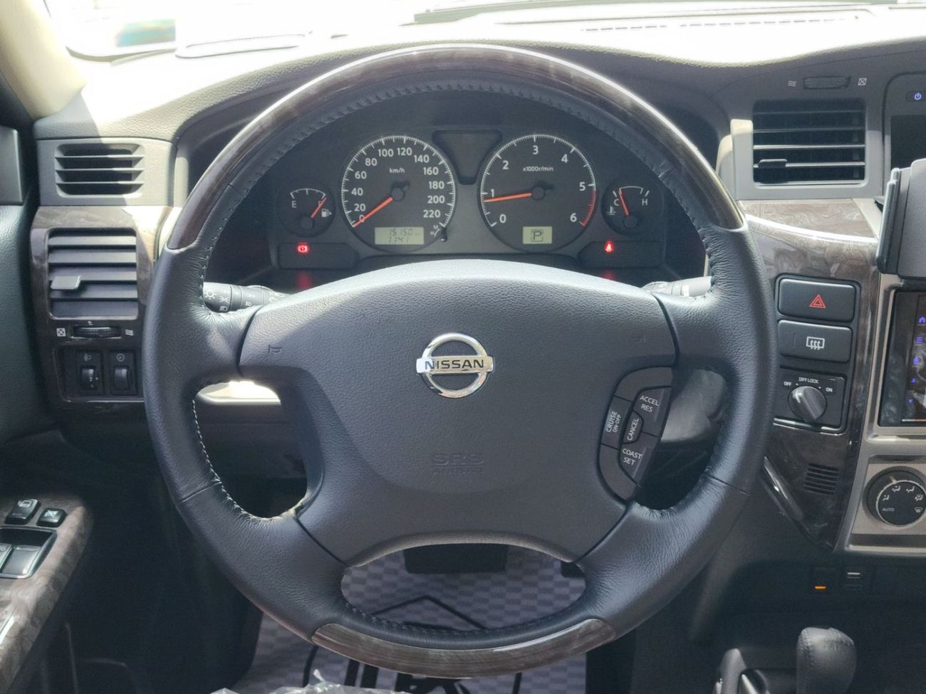 Nissan Patrol Super Safari 2-Doors | Automatic | Slightly Used | Under Official Dealer Warranty | Full Option