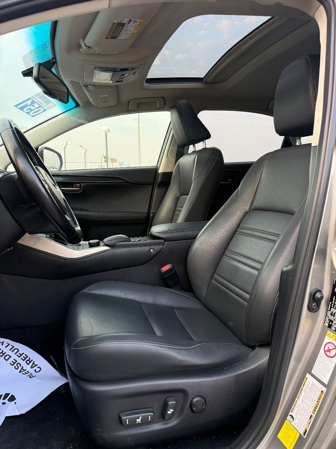 Lexus NX200t Premier 2.0L 2017 LEXUS NX200t 4x4 FULL OPTIONS IMPORTED FROM USA