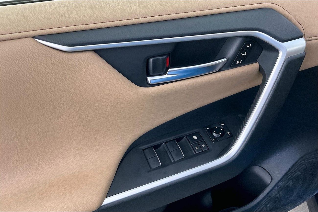 تويوتا راف ٤ VXR HEV | شامل الضمان | 0 ﺪﻔﻋﺓ ﺃﻮﻟﻯ