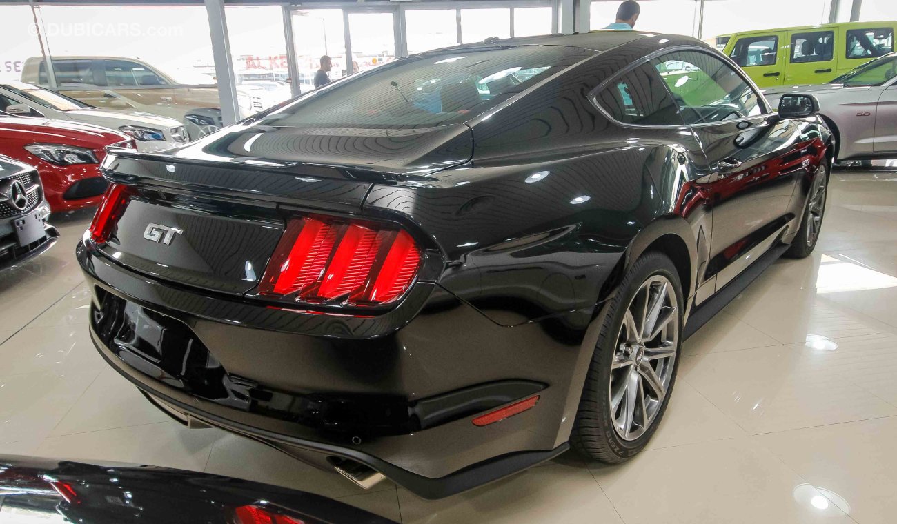 Ford Mustang GT Premium Plus 3 yrs or 100k km Gulf Warranty- 60000 km Free service at Al Tayer Motors