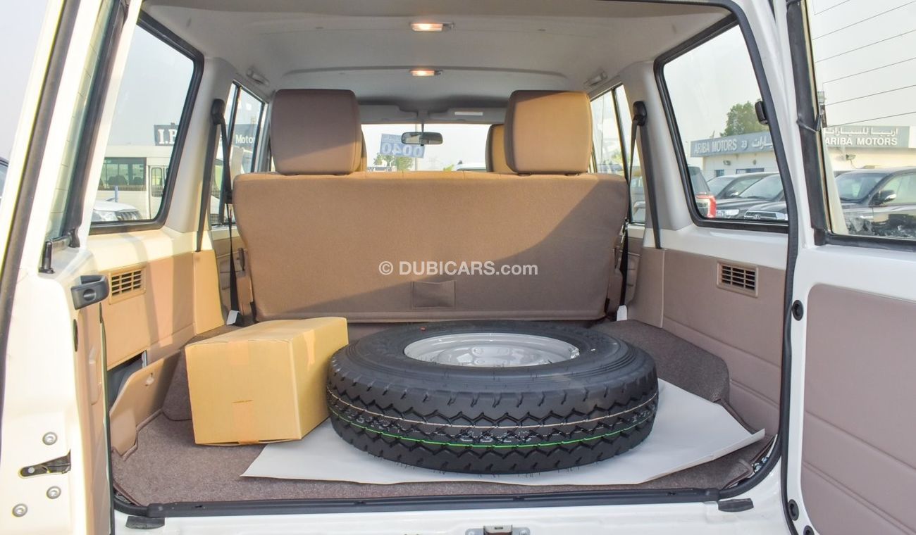 Toyota Land Cruiser 70 4.0L LX V6
