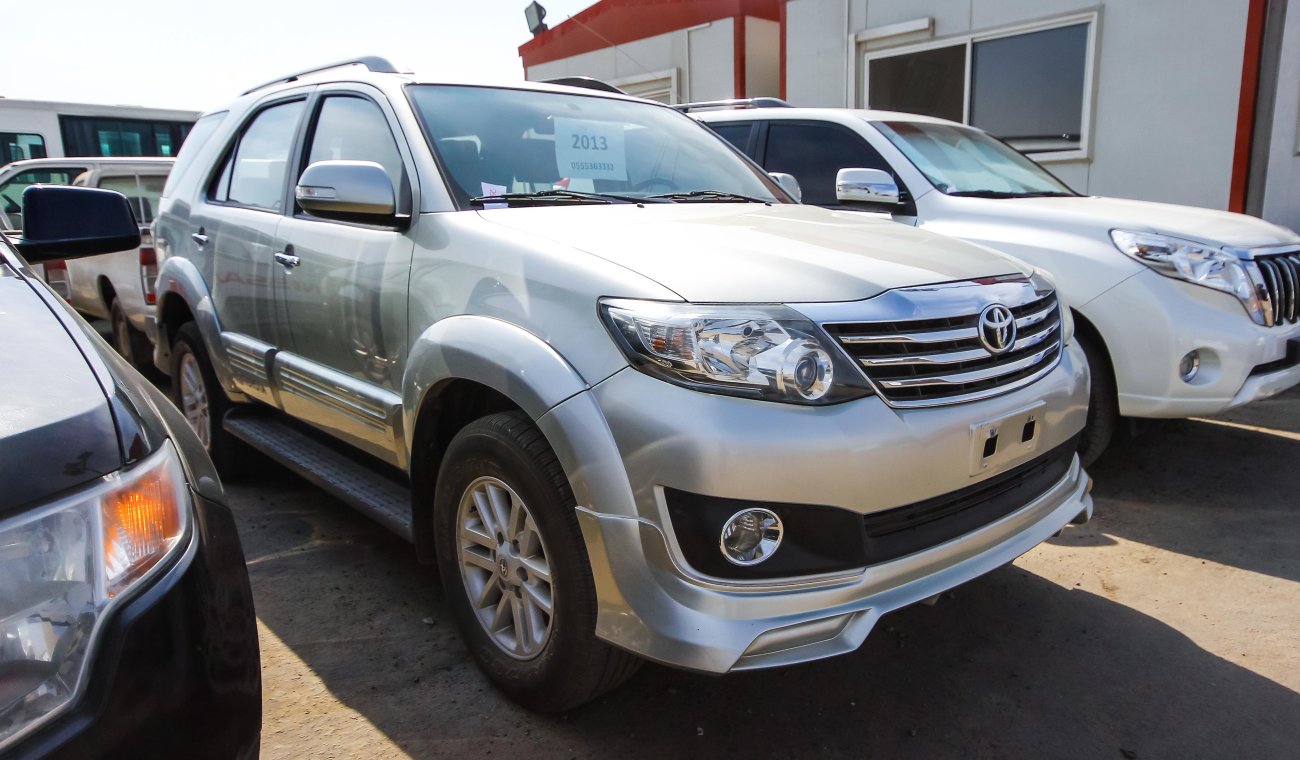 Toyota Fortuner 4.0