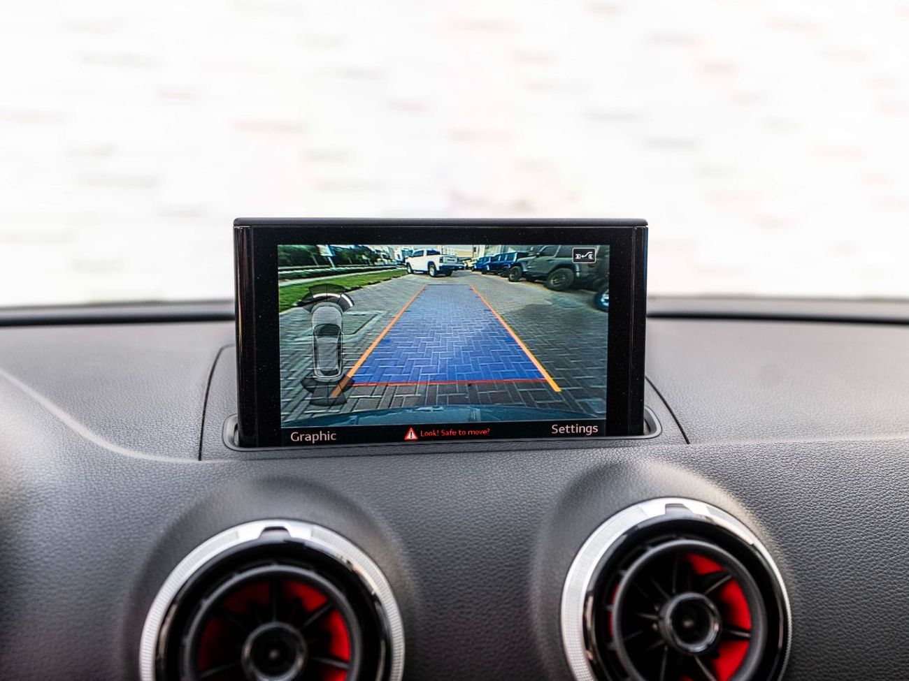 Audi RS3 TFSI quattro 2.5L (362 HP) Hatchback