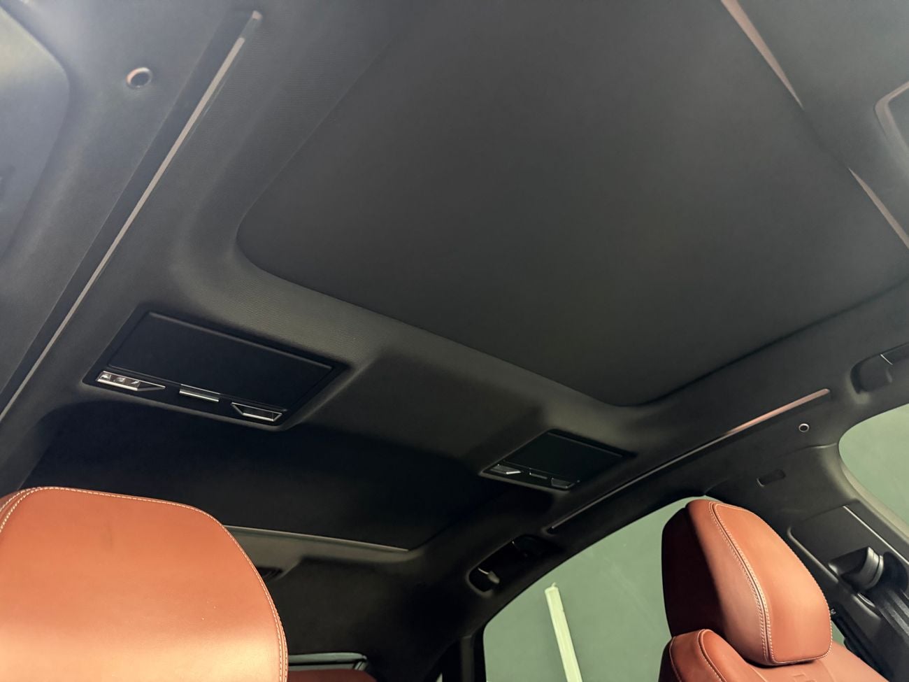 Audi S8 full option