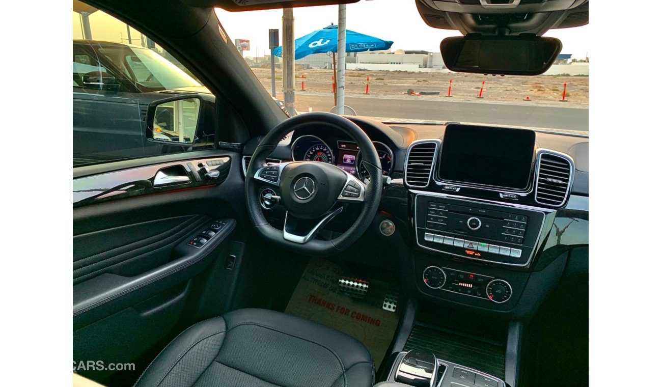 Mercedes-Benz GLE 43 AMG Mercedes-AMG GLE43 full option 2019 model    Panoramic roof opened   Four cameras, front radar, rear