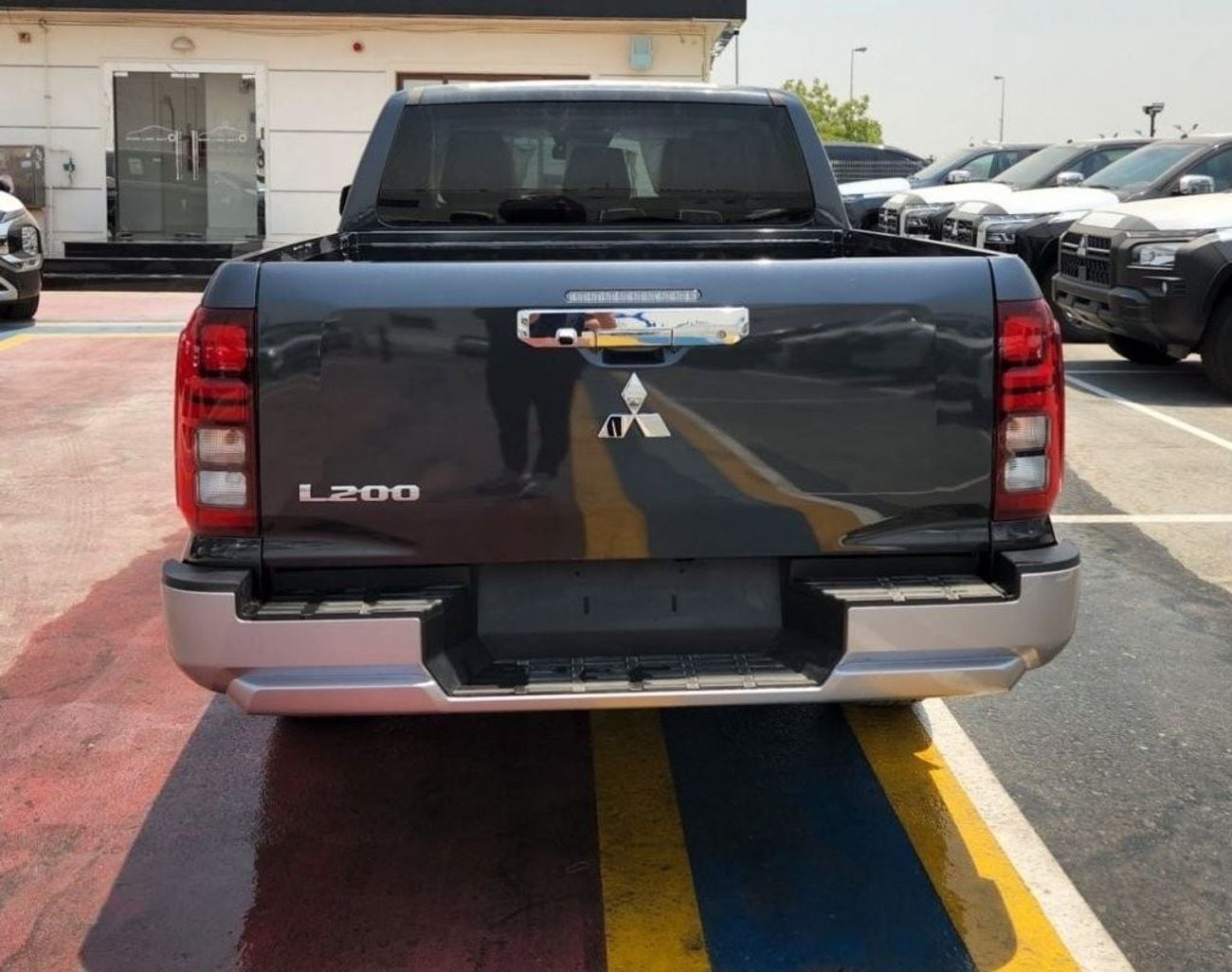 ميتسوبيشي L200 GL