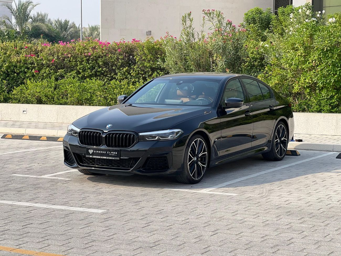 بي أم دبليو 530i M Sport 2.0L
