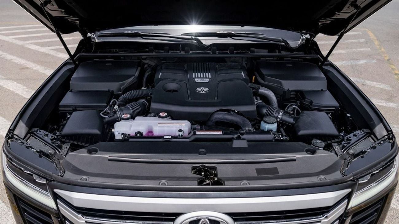 تويوتا لاند كروزر Toyota Land Cruiser VXR 3.3L AT Diesel 2026