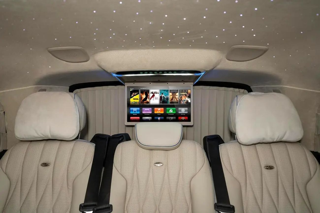 Mercedes Benz V300 NEW ARRIVAL 2026 MODEL LUXURY MERCEDES GCC V300 with ADDITIONAL REAR AC-2 YEARS WARRANTY BY VLINE