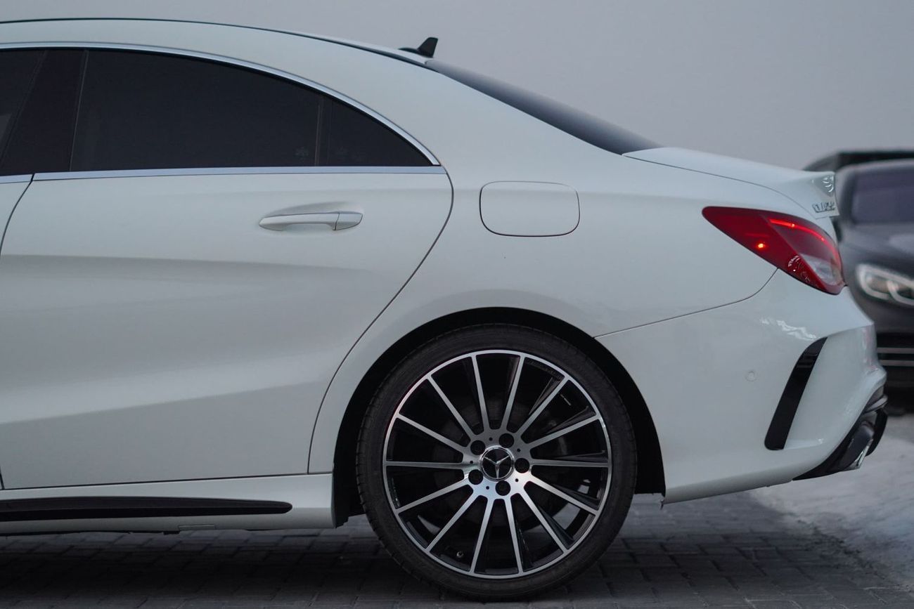 Mercedes-Benz CLA 250 4MATIC