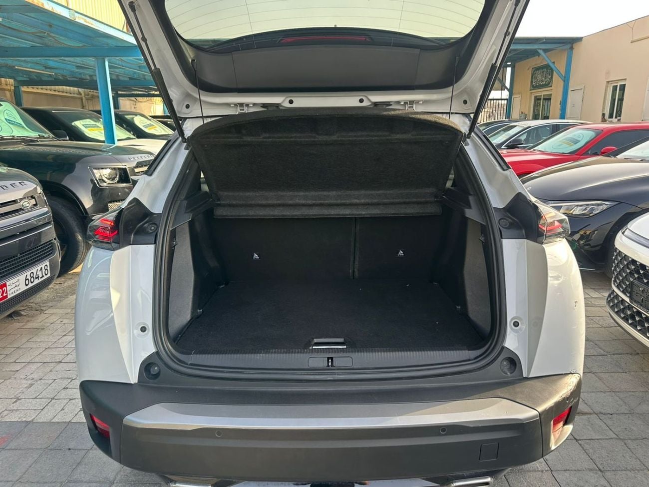 بيجو 2008 2024 Peugeot 2008 GT Hybrid | 1.2L Turbo 136 HP | Top Option | Brand New Condition | Warranty