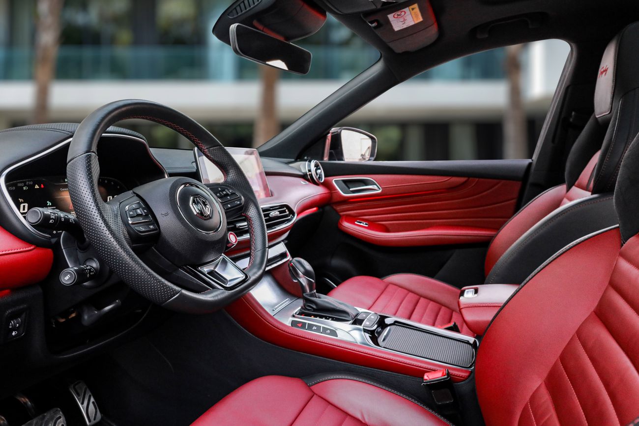 أم جي HS HS Trophy | 1,273 P.M | 0% Downpayment | MG Warranty!