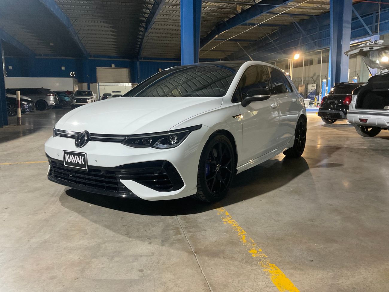 فولكس واجن جولف R (Cloth Seats) | شامل الضمان | 0 ﺪﻔﻋﺓ ﺃﻮﻟﻯ