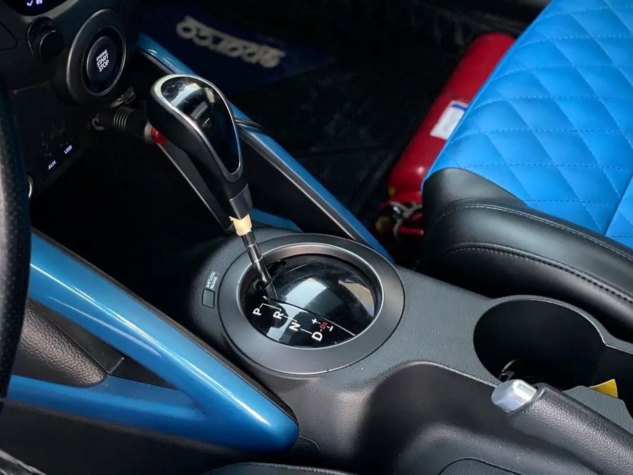 Hyundai Veloster 755 P.M | Turbo GCC Specs - Sporty Hatchback!
