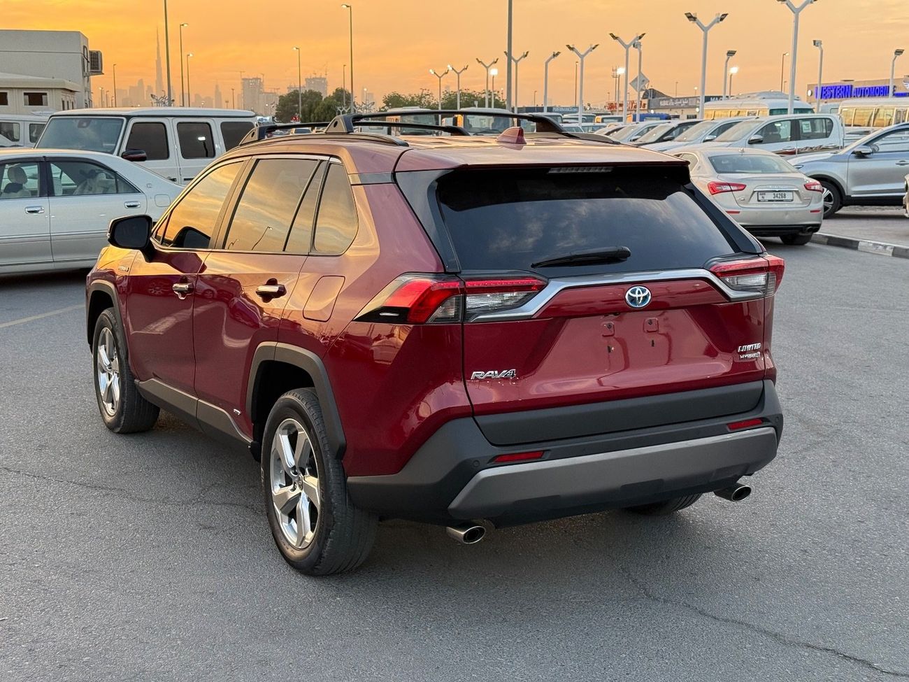 Toyota RAV4 2021 TOYOTA RAV4 LIMITED HYBRID 4x4 FULL OPTIONS IMPORTED FROM USA