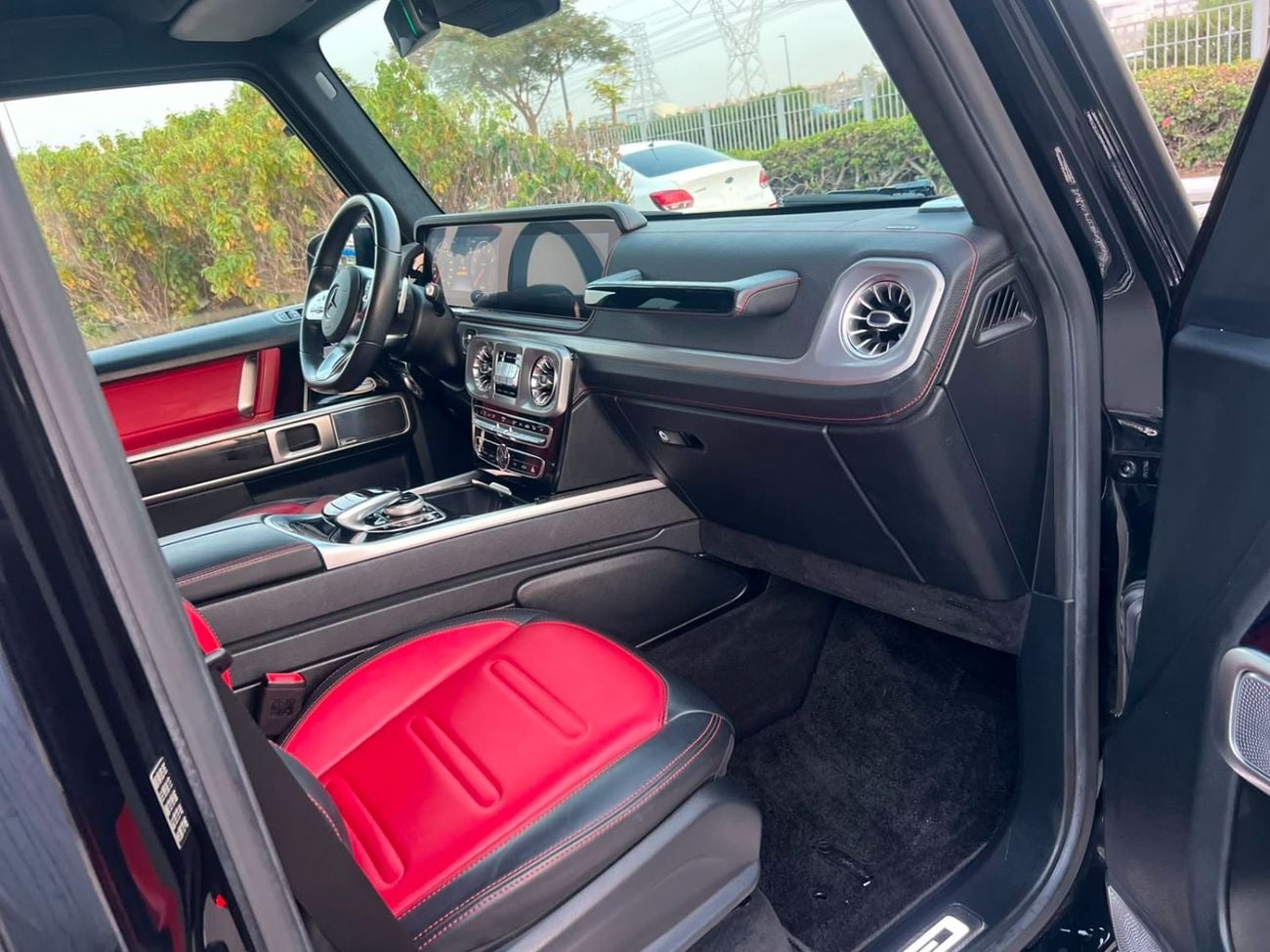 Mercedes Benz G550 STD (NON GCC)
