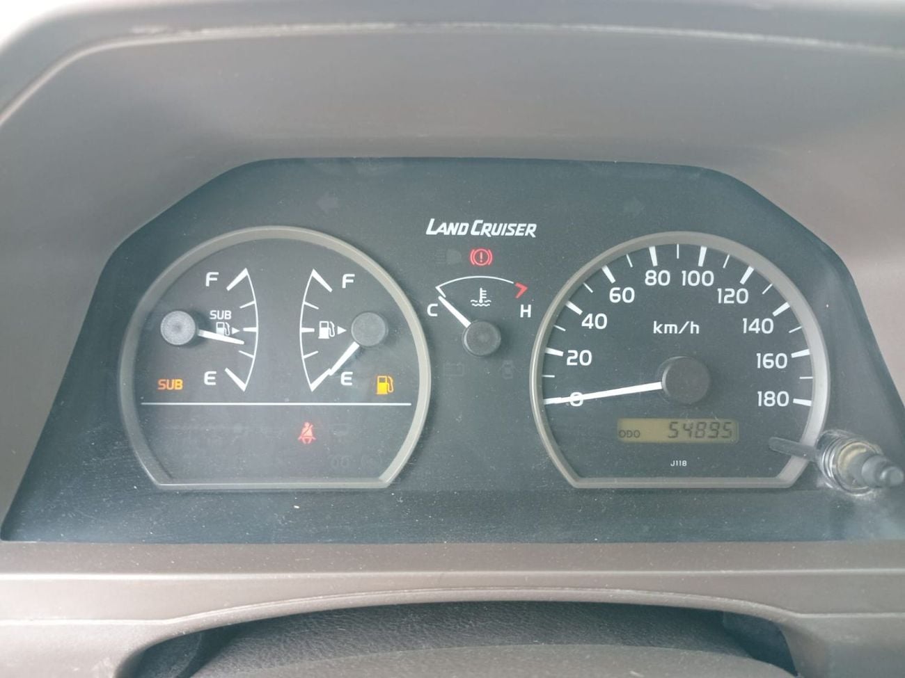 Toyota Land Cruiser 70 78 4.2L DIESEL MANUAL TRANSMISSION ( AMBULANCE )