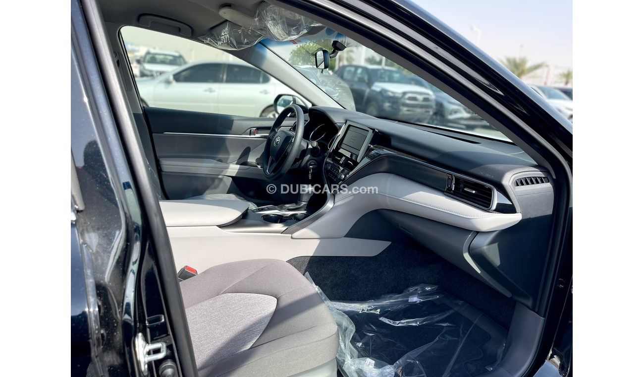 تويوتا كامري 2.5L Petrol, LE Basic , Black 2023MY