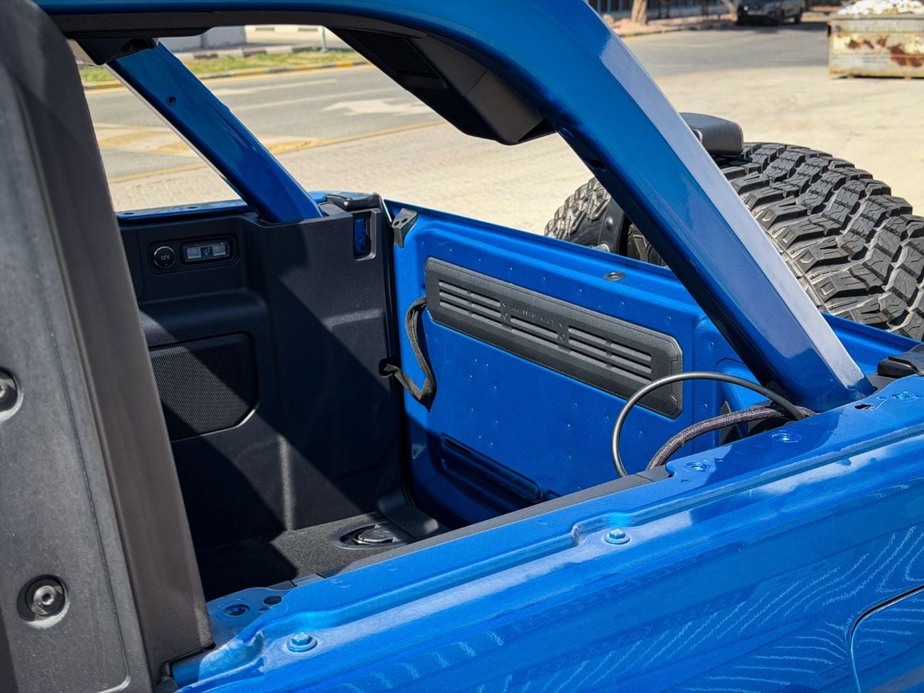 Ford Bronco Wildtrak 2.7L (5 Seater) In RIGHT HAND DRIVE (EXPORT ONLY)