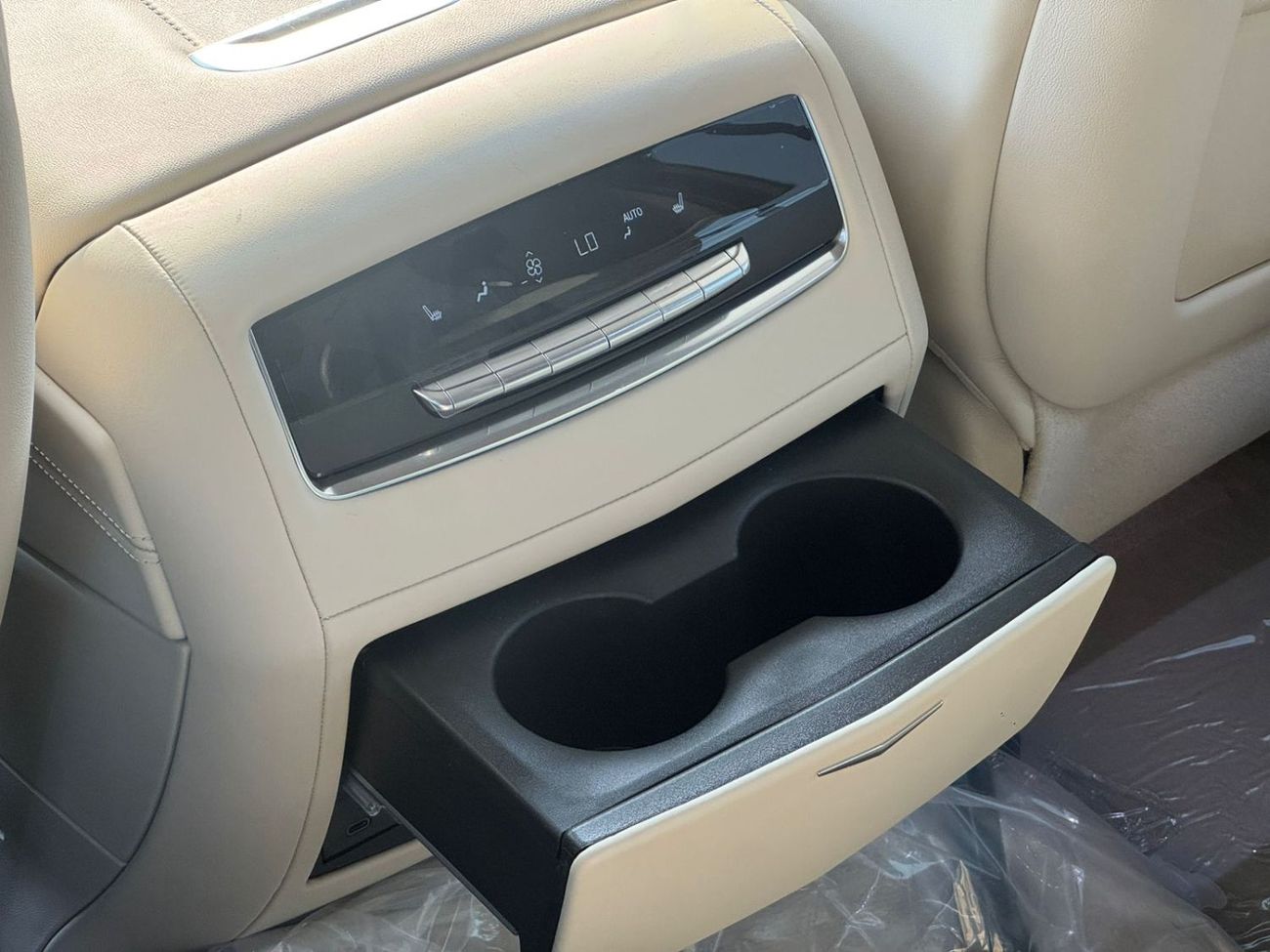 Cadillac Escalade 2025 Cadillac Escalade ESV Sport Platinum 6.2L 4WD