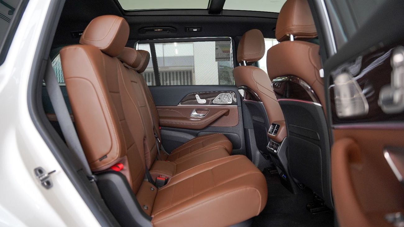 Mercedes-Benz GLS 450 4MATIC Mercedes-Benz AMG GLS450 SUV | Night Package | New Facelift | GCC | 2024 - 7 Seaters