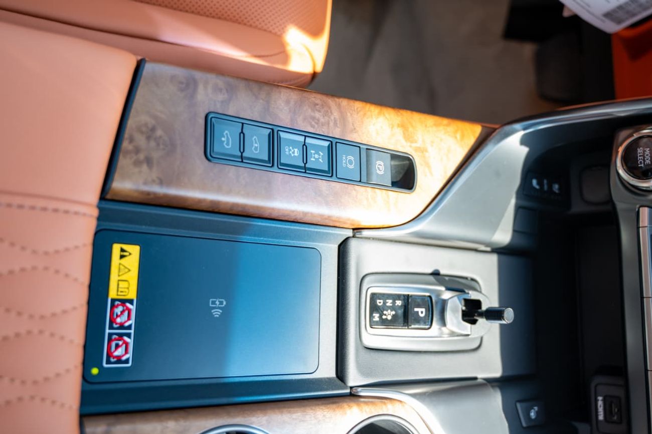 Lexus LX700h VIP ~ Kuro