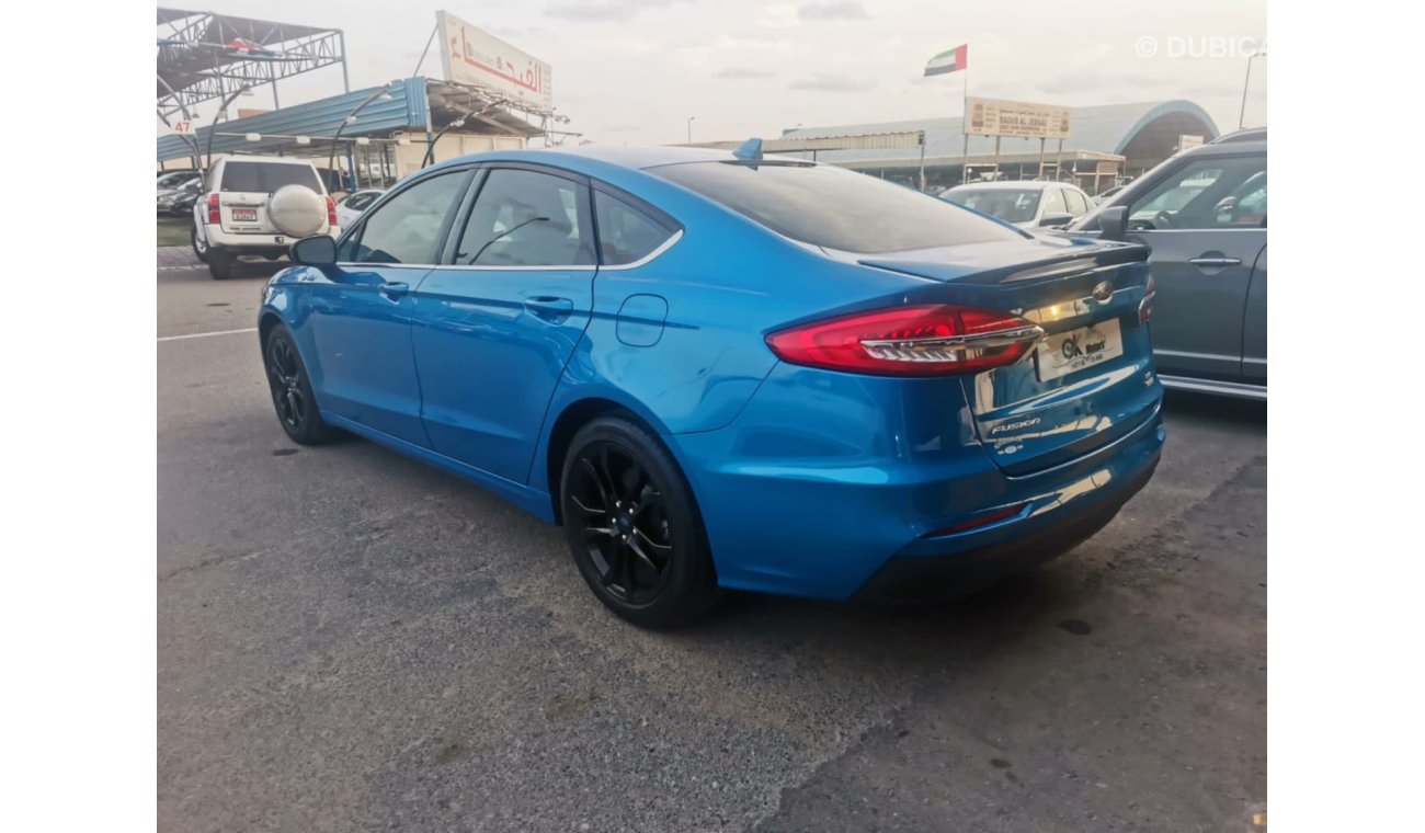 Ford Fusion ‏ Very clean