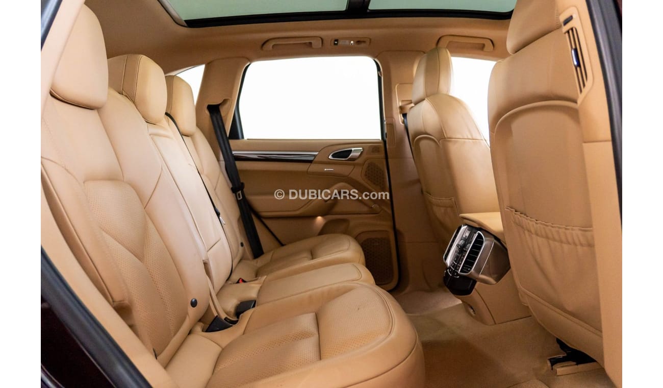 Porsche 718 Cayman 2015 Porsche Cayenne S / Full-Service History