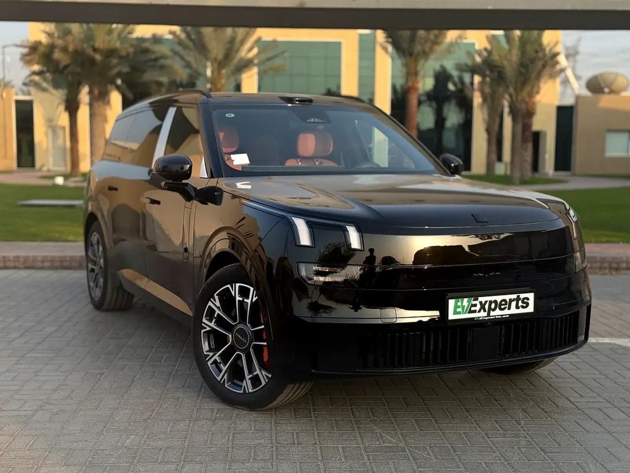 لينك أند كو 900