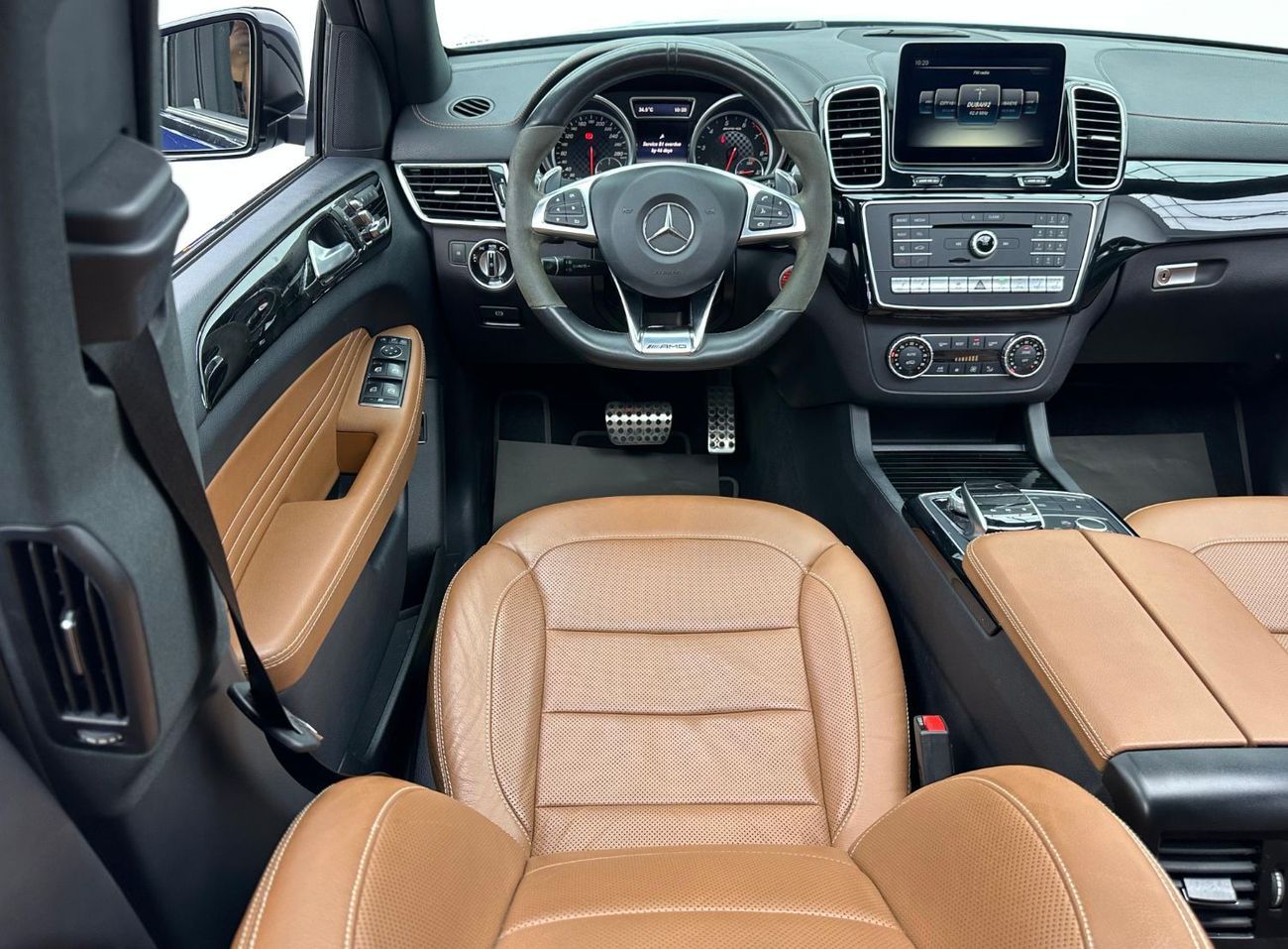 Mercedes-Benz GLE 43 AMG Coupe 3.0L 2018 Mercedes Benz GLE 43 AMG, Warranty, Full Service History, Excellent Condition, GCC